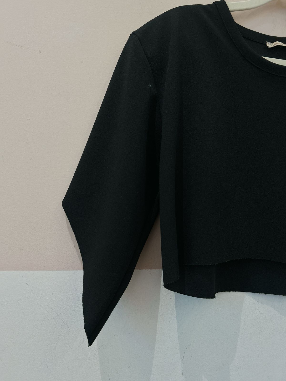 Cropped preto ombreiras Zara P